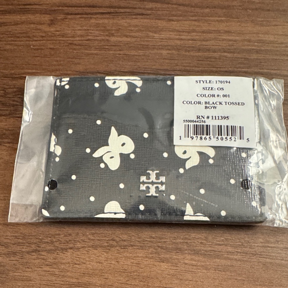 Tory Burch Emerson Printed Slim Black and White Card Holder